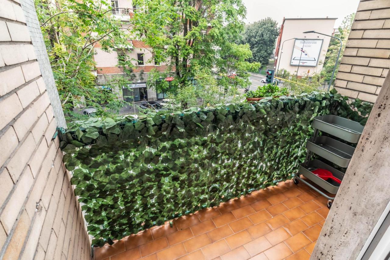 Eden House Sansiro-Duomo Netflix & Design Apartment มิลาน ภายนอก รูปภาพ