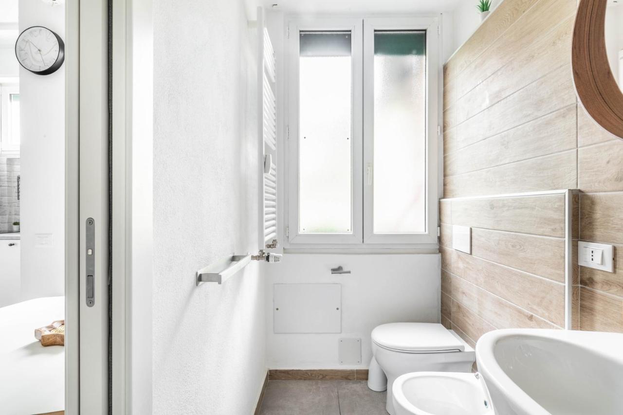 Eden House Sansiro-Duomo Netflix & Design Apartment มิลาน ภายนอก รูปภาพ